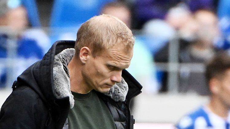 Schlimmer kann ein Debüt kaum laufen: Karel Geraerts beim FC Schalke 04.