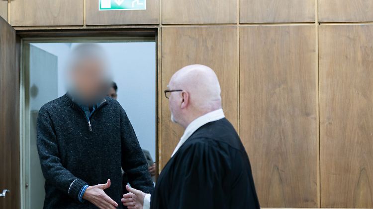 Der 62-Jährige sei "das Bindeglied dieser Fälle", befindet der Vorsitzende Richter.