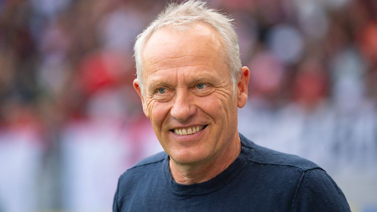 Seit dem 2. Januar 2012 ist Streich Cheftrainer des SC Freiburg.