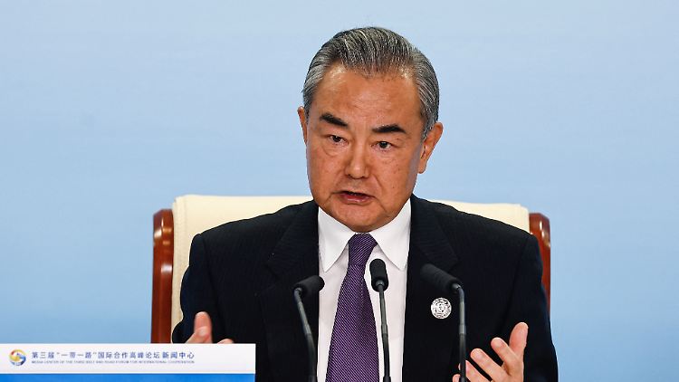 Wang Yi  kennt Washington aus seiner Zeit als Gastdozent an der Georgetown Univerity.