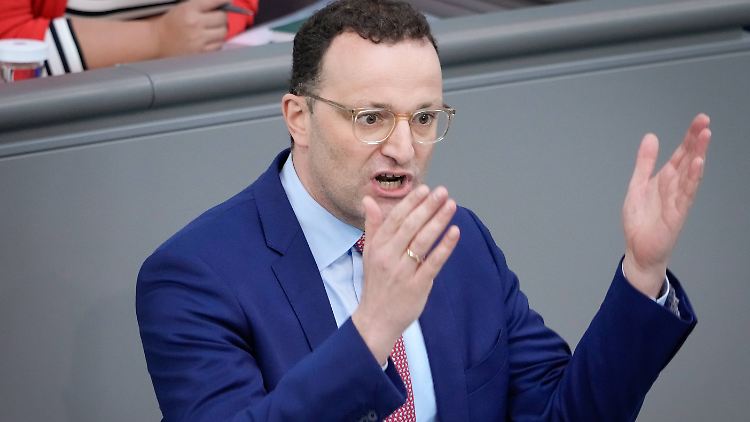 Spahn sieht bei der Migrationsstrategie von Kanzler Scholz Schwächen.