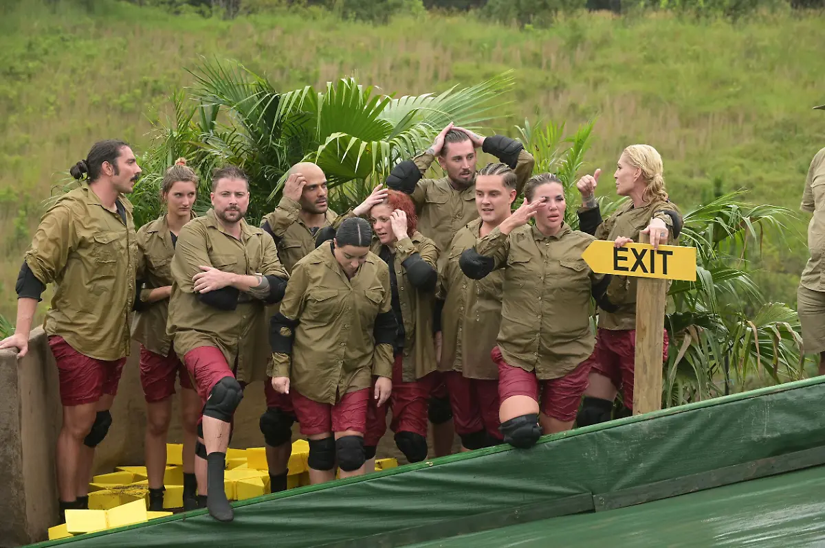 2dce6218-492b-4eb1-9889-500959cc26c3-3a1eb052-a3e8-4b3f-a5fa-cd0a657c0f91