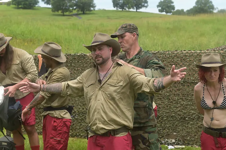 2dce6218-492b-4eb1-9889-500959cc26c3-ee814f8c-3761-4c06-9790-a3aed60bc037