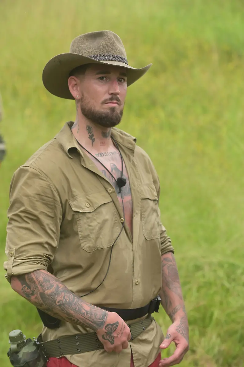 2dce6218-492b-4eb1-9889-500959cc26c3-96206175-f85a-4794-b601-99ef706211bb