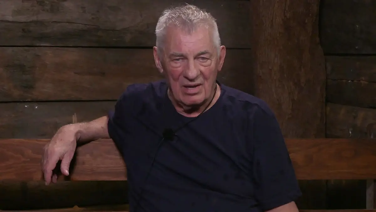 2dce6218-492b-4eb1-9889-500959cc26c3-49fe6488-4f75-4aa0-878a-7bfb022f085d