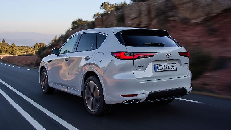 Der Mazda könnte ruhig etwas sänftenartiger dahingleiten.