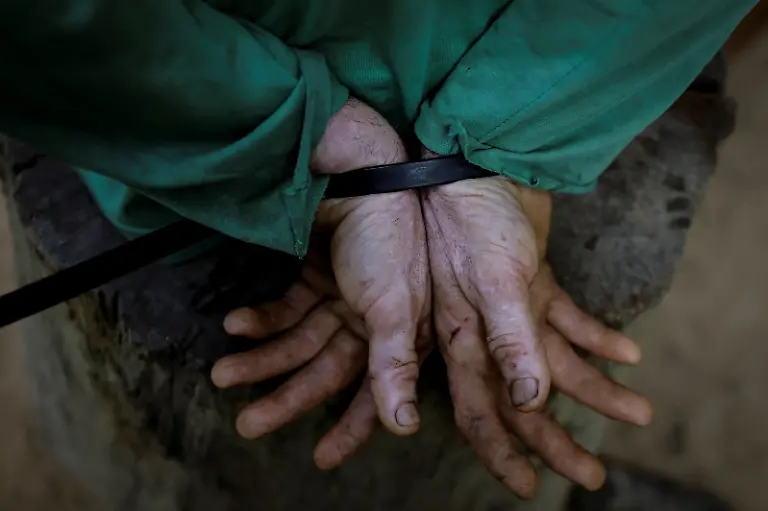 2024-01-18T100821Z-394204128-RC24R4A49ACN-RTRMADP-3-BRAZIL-ENVIRONMENT-YANOMAMI