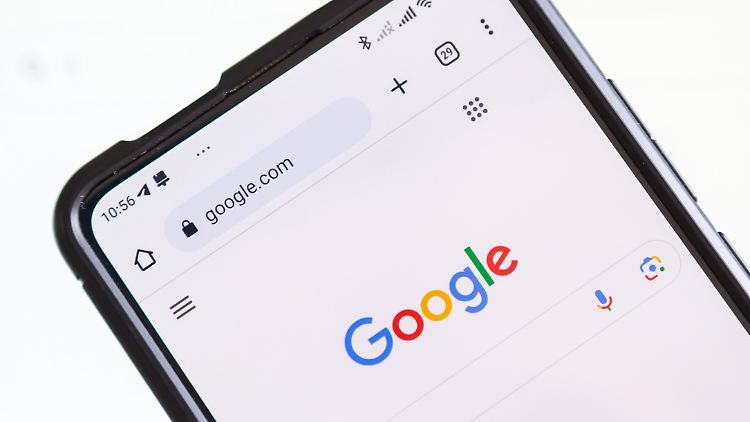 Standardsuchmaschine in Webbrowsern vieler Smartphones zu sein, lässt Google sich einiges kosten.