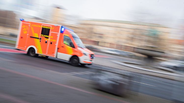 Der Siebenjährige erlag im Krankenhaus seinen Stichverletzungen.