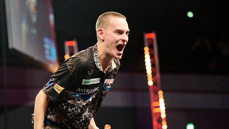 Ricardo Pietreczko sorgte in Dortmund für die nächste große Darts-Show.