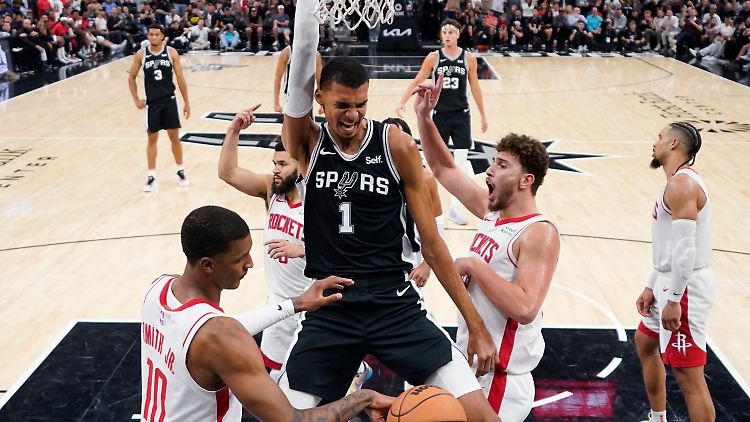 Victor Wembanyama holte im zweiten NBA-Spiel sein erstes Triple-Double.