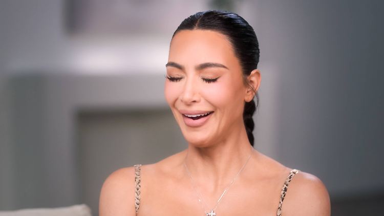 Was hat der Klimawandel mit einem Büstenhalter zu tun? Kim Kardashian gibt die Antwort.