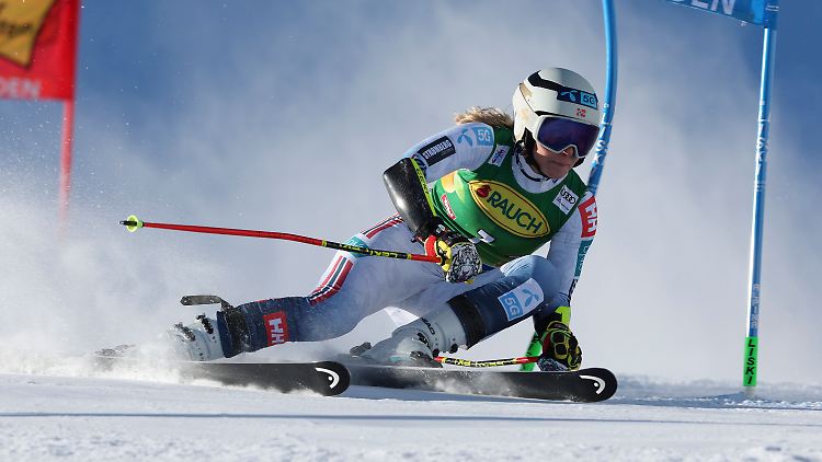 Mowinckel war im ersten Rennen der Saison disqualifiziert worden.