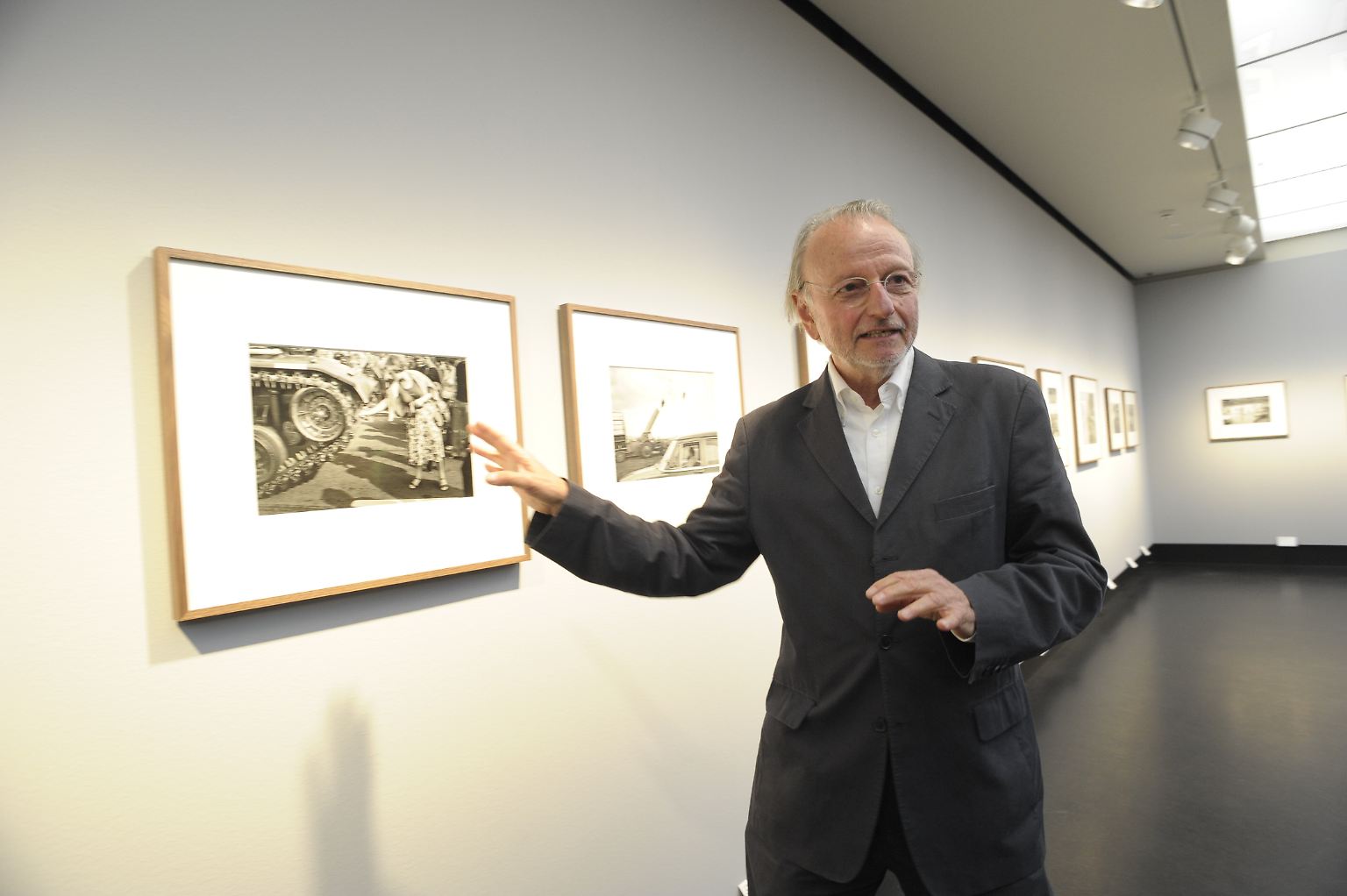 Rudi Meisel war einer von wenigen westdeutschen Fotografen, die auch in der DDR arbeiten durften. In den 1970er- und 1980er-Jahren ...