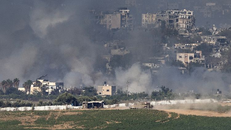 Als Reaktion auf den Hamas-Angriff ist der Gazastreifen komplett abgeriegelt.