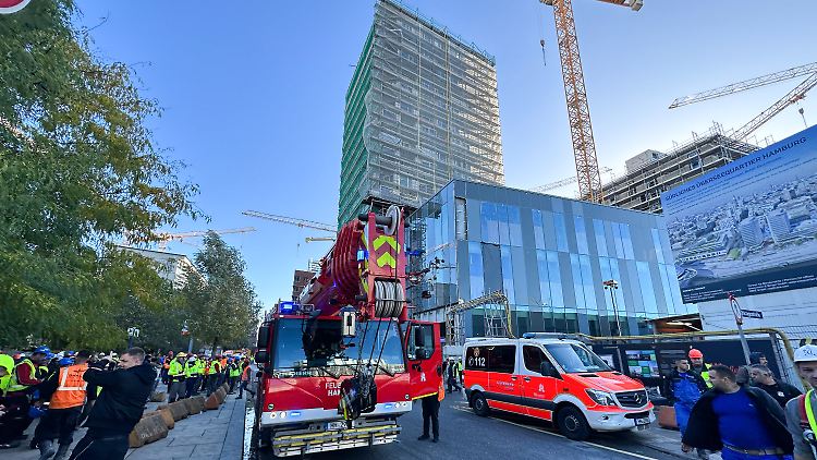 In der Hafencity war es am Montag zum schrecklichen Unglück gekommen.