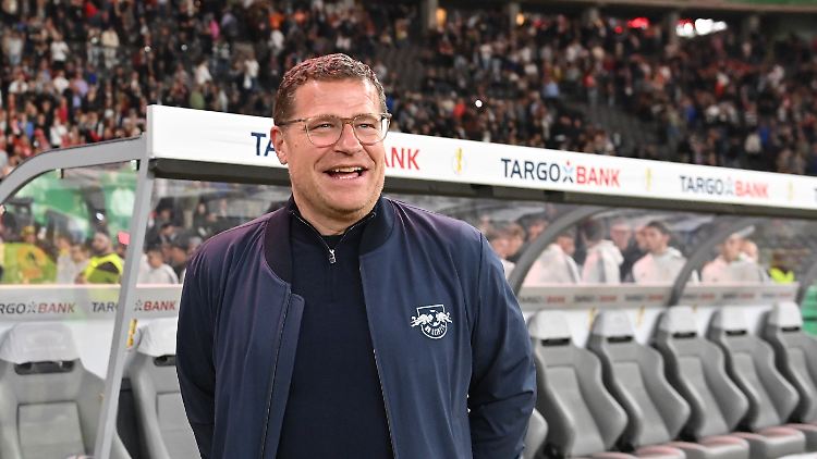 Das Logo von Rasenballsport Leipzig trägt Eberl schon länger nicht mehr.