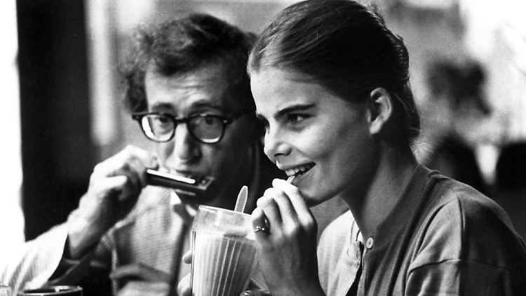 Issac (Woody Allen) und Tracy (Mariel Hemingway) befinden sich in einer klassischen Beziehungssituation.