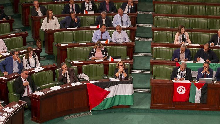 Tunesiens Parlament ist "fest davon überzeugt, dass Palästina vom Fluss bis zum Meer befreit werden muss".