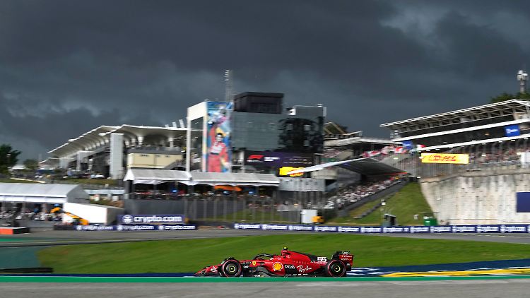 In Interlagos wurde es plötzlich pechschwarz.