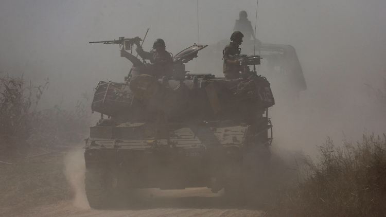 Israelische Soldaten am Freitag an der Grenze zum Gazastreifen.