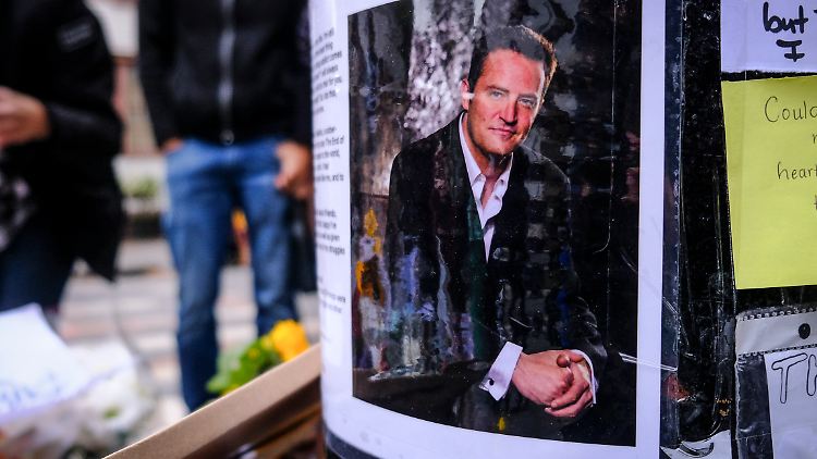Weltweit trauerten Menschen um den 54-Jährigen.