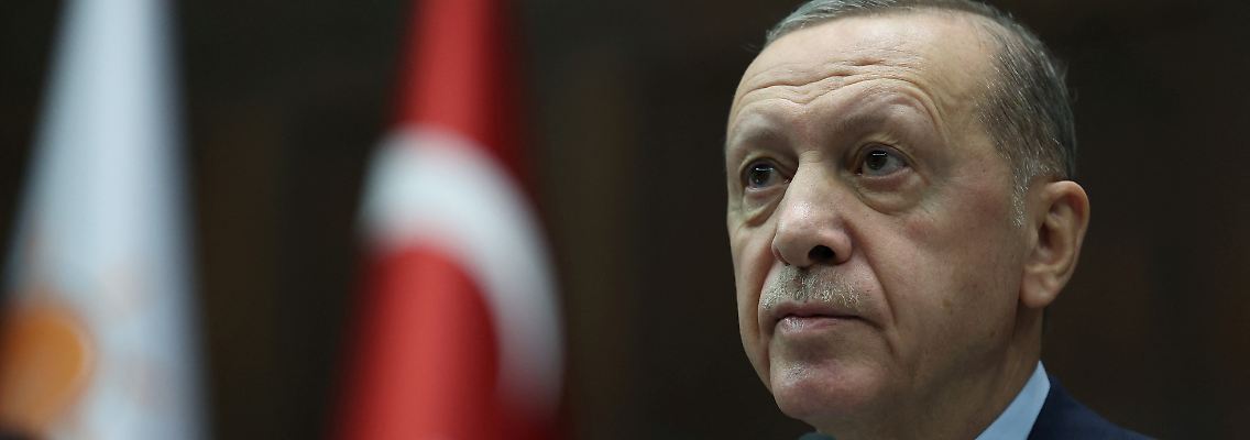 2023-10-25T111202Z_2063326608_RC2NZ3A6TTP5_RTRMADP_3_ISRAEL-PALESTINIANS-TURKEY-ERDOGAN.JPG