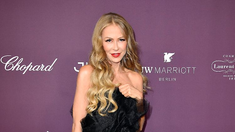 Hat sich und ihre Emotionen meistens im Griff: Jenny Elvers.