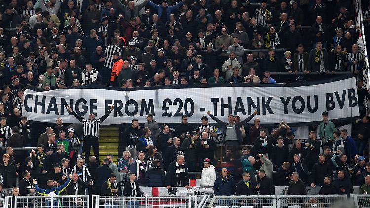 Das Banner der Newcastle-Fans.