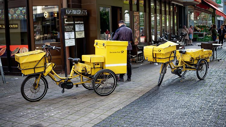 Die DHL Group wartet auf die Novelle des Postgesetzes.