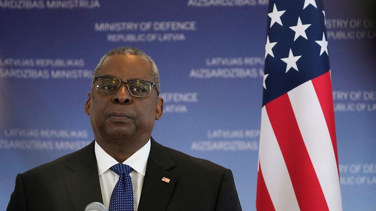 Laut US-Verteidigungsminister Lloyd Austin traf der Angriff ein Waffenlager von pro-iranischen Milizen.