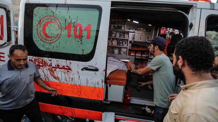 Vor einigen Tagen bestätigte die israelische Armee einen Angriff auf einen Krankenwagen im Norden des Gazastreifens. Israel zufolge befanden sich Hamas-Kämpfer in dem Transporter.