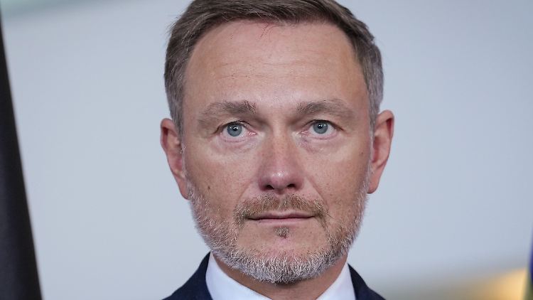 Vor allem die FDP um Parteichef Lindner hatte sich für das Wachstumschancengesetz starkgemacht. Einer Studie zufolge ist dessen Effekt jedoch gering. 