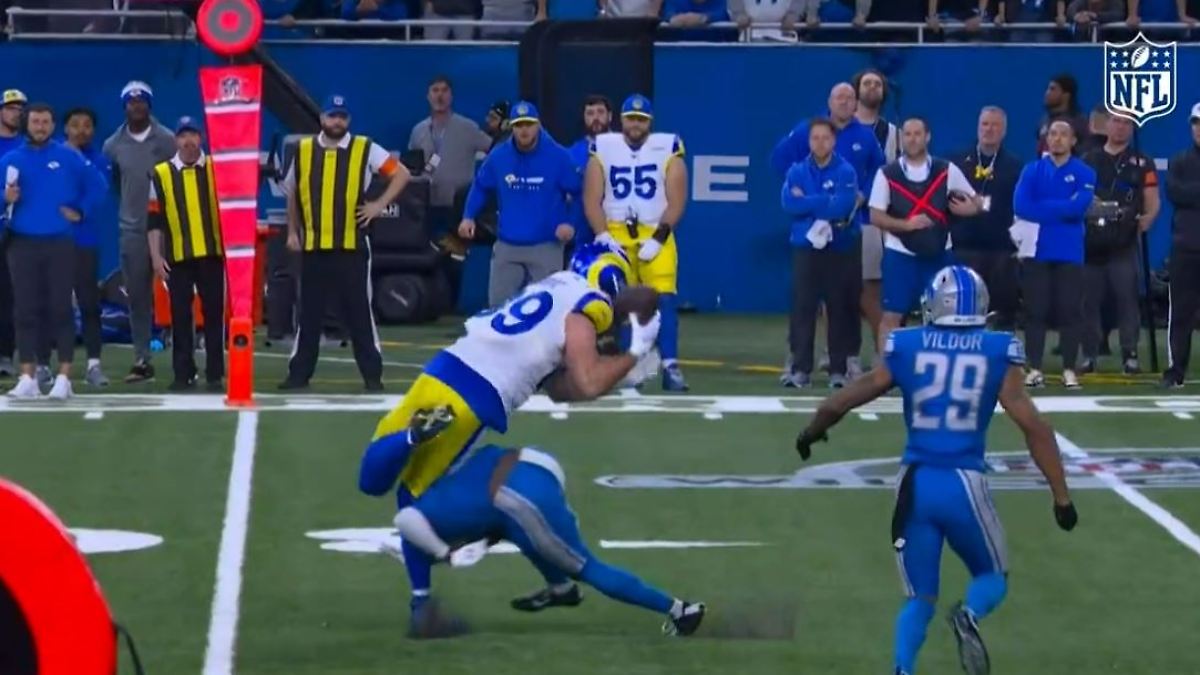 Fieses Tackling gegen Higbee: Lions und Rams brennen Offensiv-Feuerwerk ab