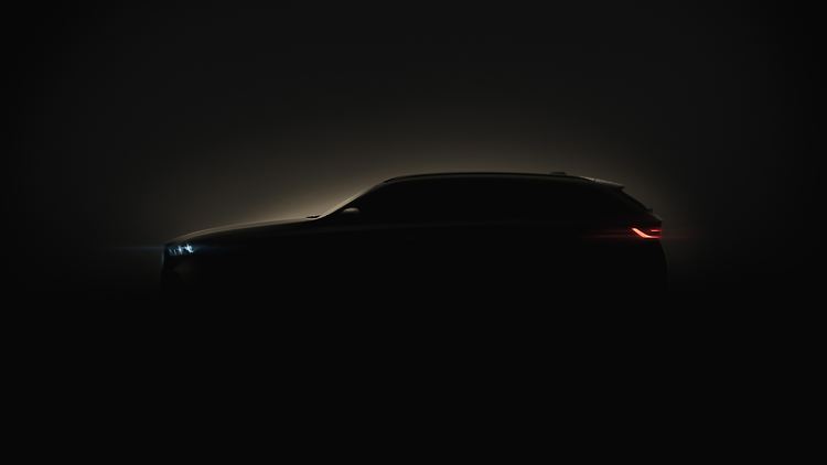 Nachschub aus Bayern: Der 5er Touring von BMW will diverse Antriebsoptionen mit erhöhtem Platzangebot kombinieren.