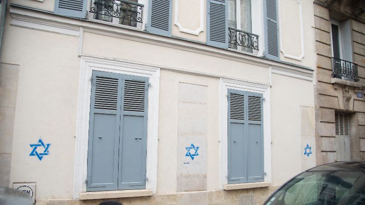 Seit dem 7. Oktober werden - wie in Nazi-Deutschland - von Antisemiten wieder die Wohnorte jüdischer Menschen gekennzeichnet.