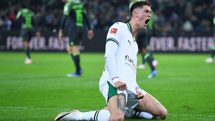Erster guter Angriff, direkt das 1:0: Tomas Cvancara jubelt.