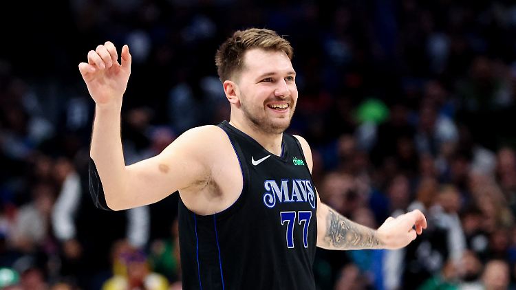 Luca Dončić drückte dem Spiel mit 44 Punkten seinen Stempel auf. 