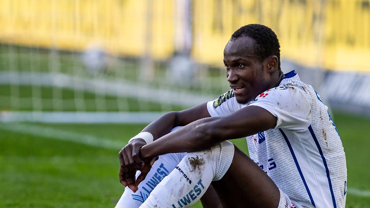 Raphael Dwamena wurde 28 Jahre alt.
