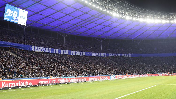Die Fans von Hertha BSC und dem KSC dürften mit dem Remis einverstanden sein.