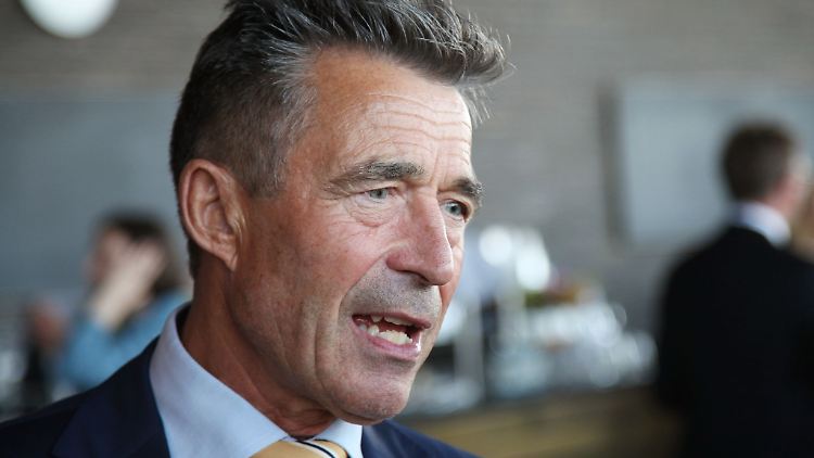 Anders Fogh Rasmussen sieht es an der Zeit, die Ukraine zum Nato-Beitritt einzuladen.