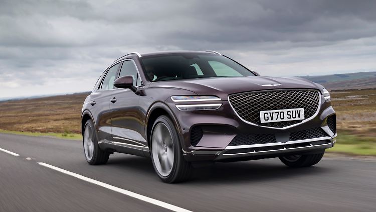 Der Genesis GV70 massiert Fahrer oder Fahrerin nach einer Stunde automatisch durch.
