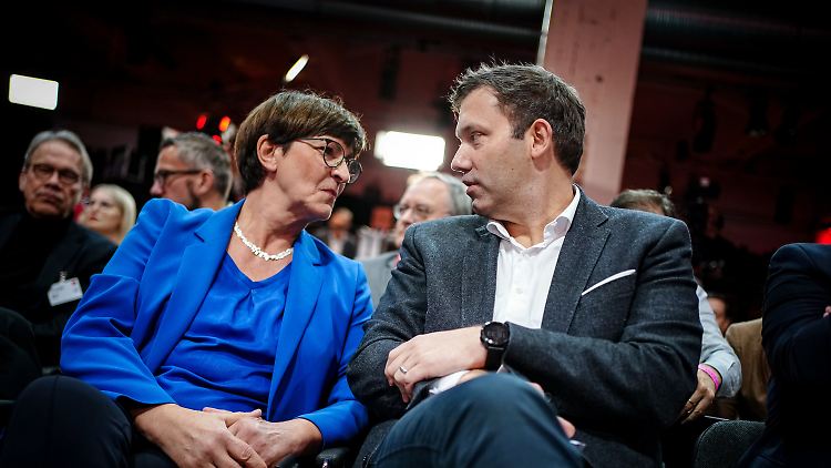 Saskia Esken und Lars Klingbeil dürften der SPD als Doppelspitze erhalten bleiben.