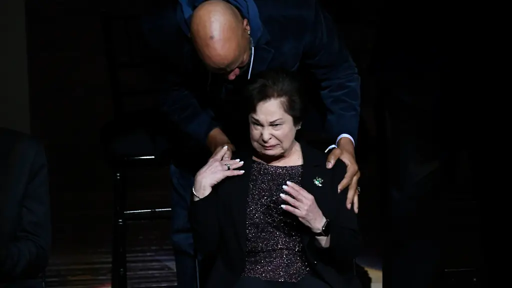 e30a54f11c75104dc54a5136e020355f