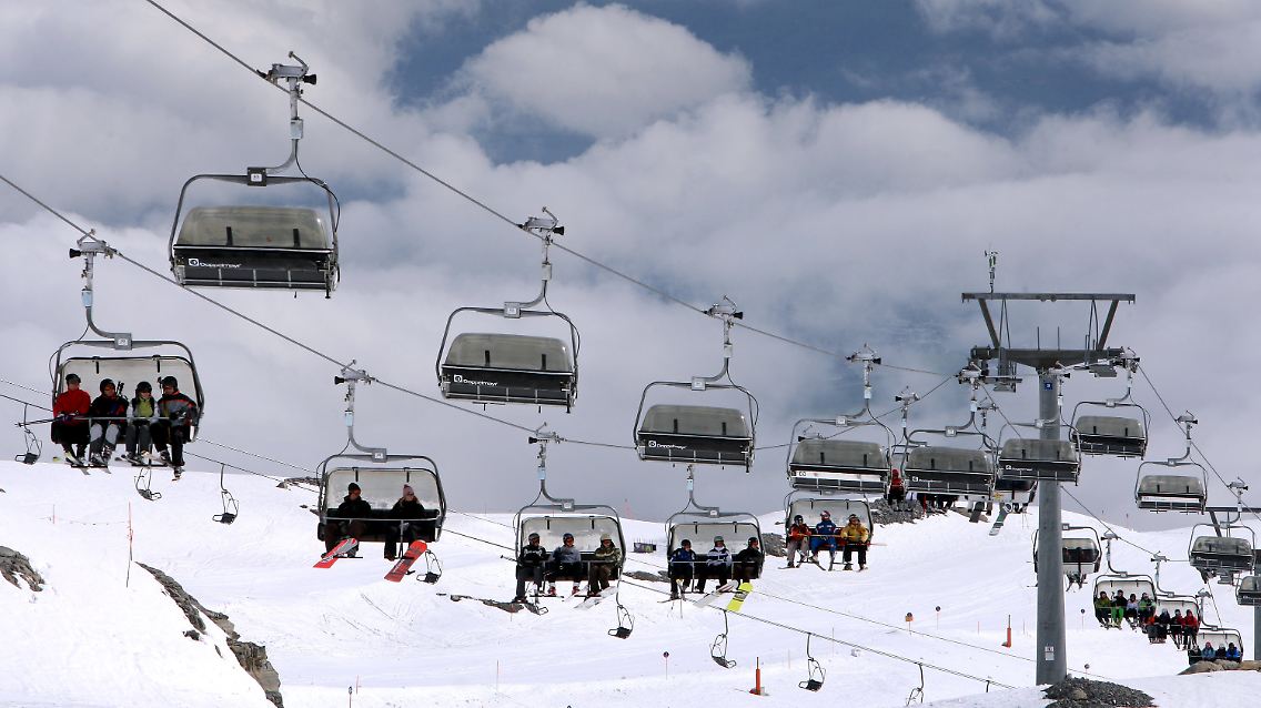 Die Skilehrer haben mit abnehmendem Interesse zu kämpfen.