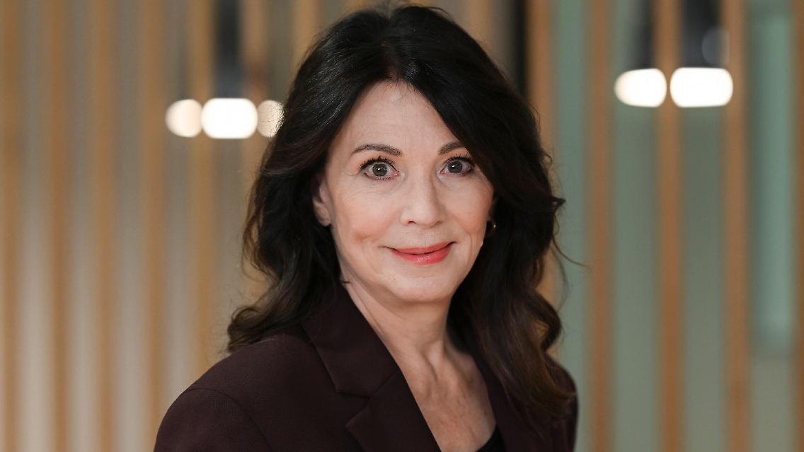Schauspielerin Iris Berben fordert ein größeres Engagement gegen Antisemitismus in Deutschland.