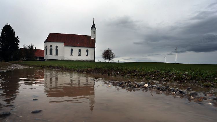 Wer seiner Gemeinde und seiner Pfarrperson verbunden ist, wird meist bleiben.