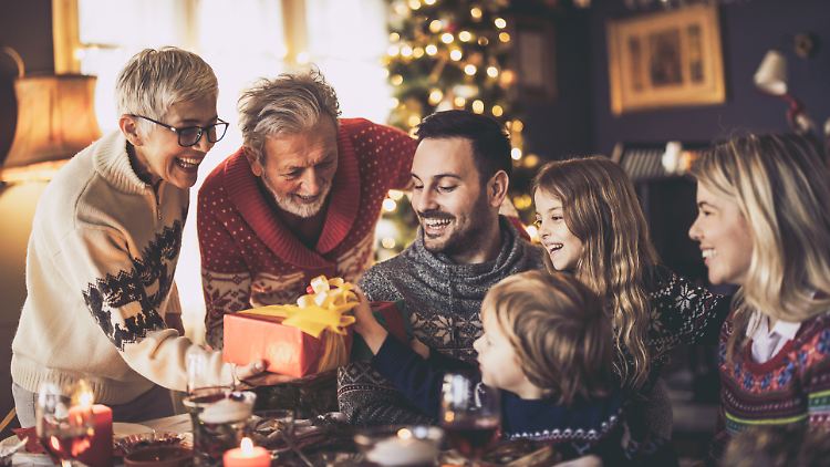 Welches sind die beliebtesten Weihnachtsgeschenke der Deutschen?