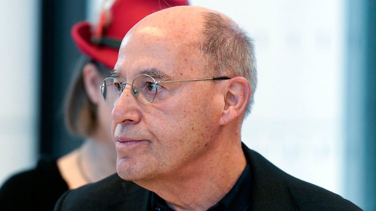 Linken-Ikone Gysi ist angesichts eines falschen Fokus' seiner Partei konsterniert. 