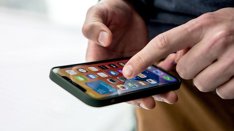 Der Nachrichtenaustausch zwischen Android-Smartphones und iPhones wird kommendes Jahr einfacher.